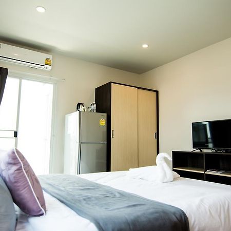 แอท อีส เรสซิเดนซ์ สุวรรรณภูมิ Hotel บางพลี ภายนอก รูปภาพ