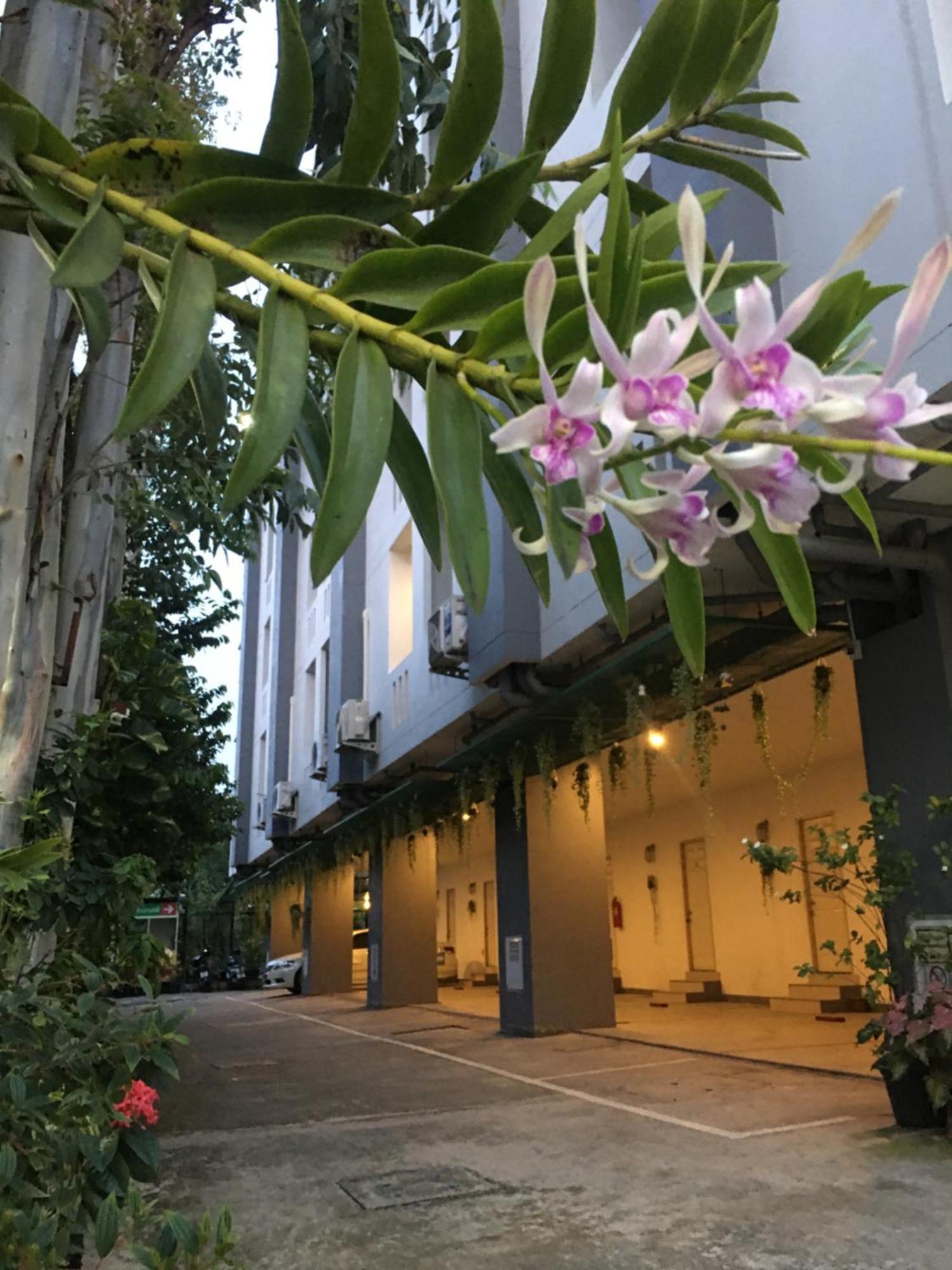 แอท อีส เรสซิเดนซ์ สุวรรรณภูมิ Hotel บางพลี ภายนอก รูปภาพ