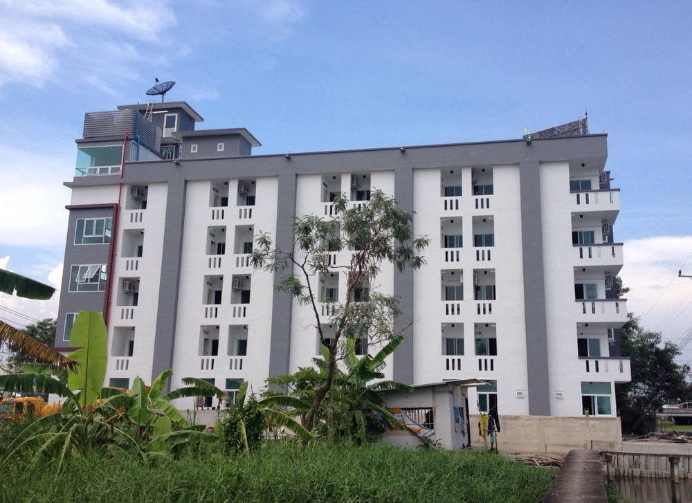 แอท อีส เรสซิเดนซ์ สุวรรรณภูมิ Hotel บางพลี ภายนอก รูปภาพ
